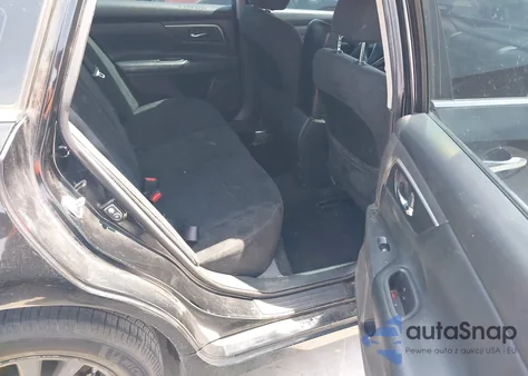 2015 Nissan Altima 2.5 from USA, damaged, VIN 1N4AL3AP4FN919381